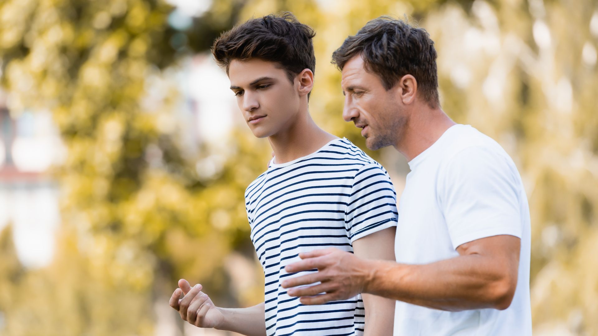 Help-Your-Son-Find-Good-Mentors